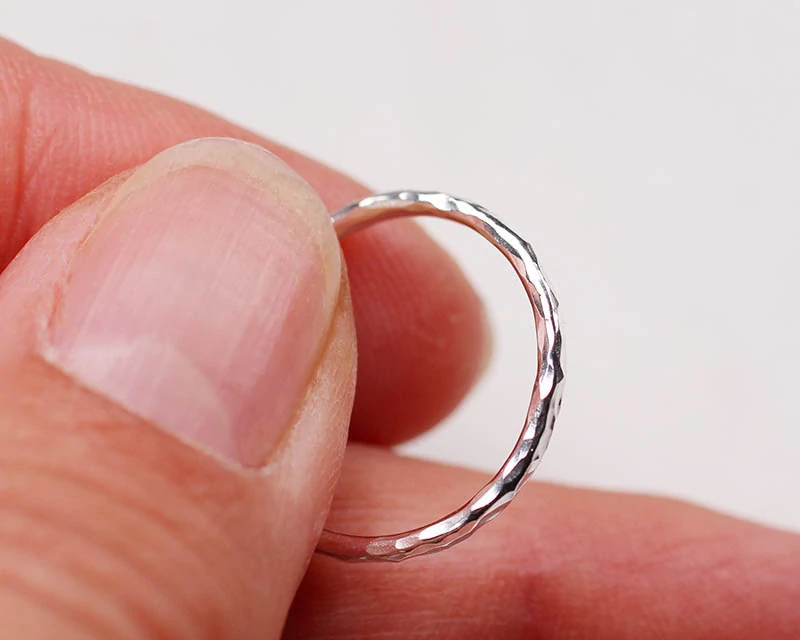 prsten "v kruhu tep"